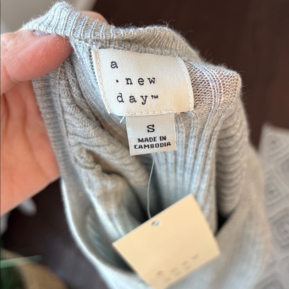 A New Day Heather Gray Rib Knit Cardigan Size Small - Picture 3 of 6